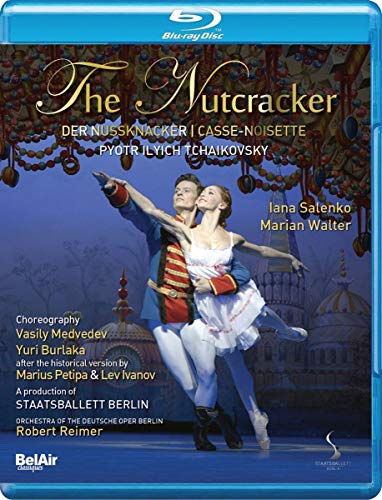 Tchaikovsky: The Nutcracker / Salenko, Walter, Berlin Staatsballet (Blu-ray) - Image 2